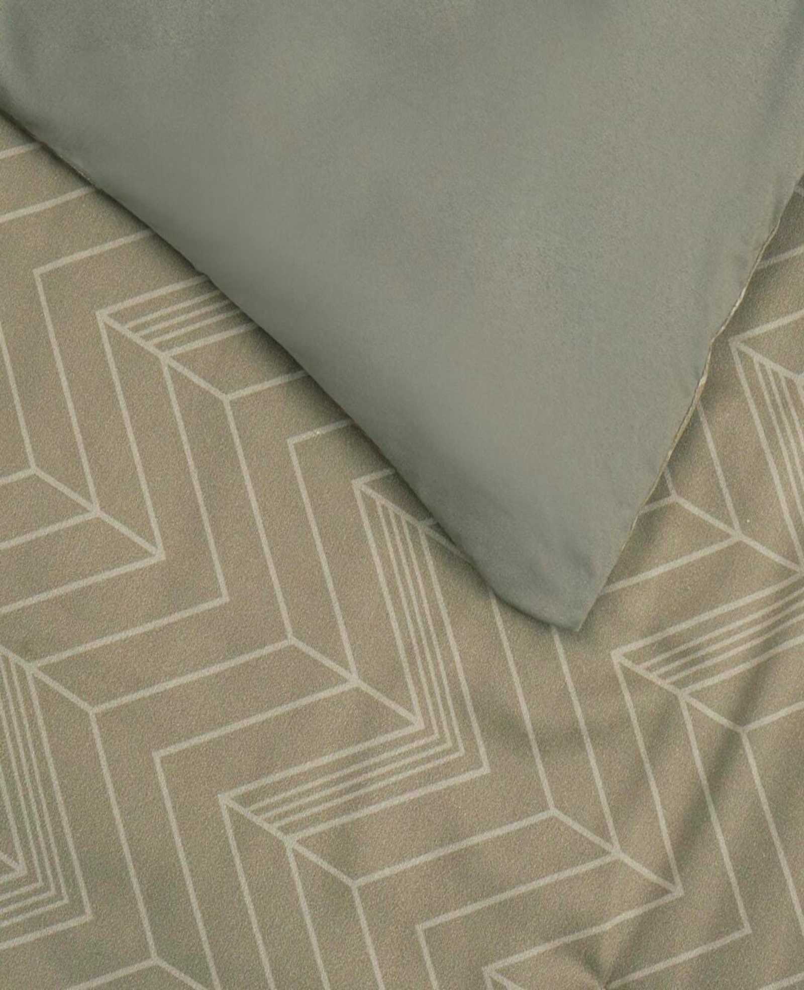 Delancey Comforter Set - Image 4