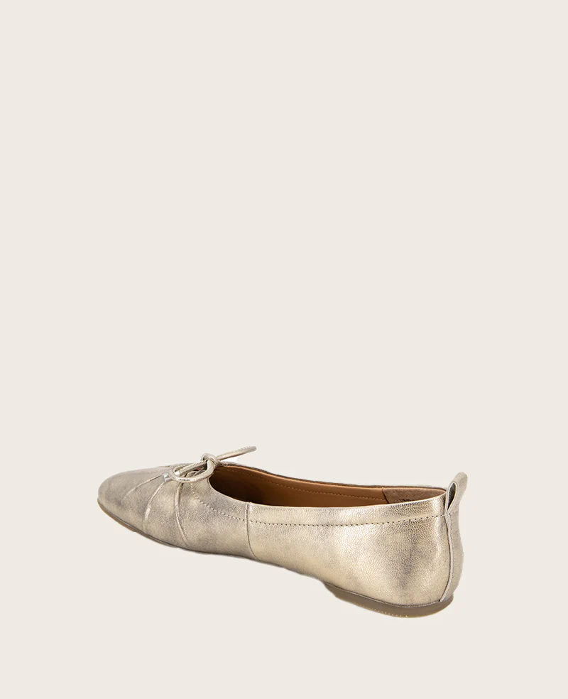 GENTLE SOULS - Marilyn Leather Pleated Ballet Flat - Image 4