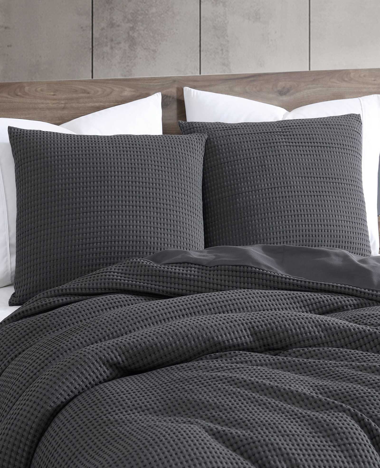 Solid Waffle Duvet Set - Image 3