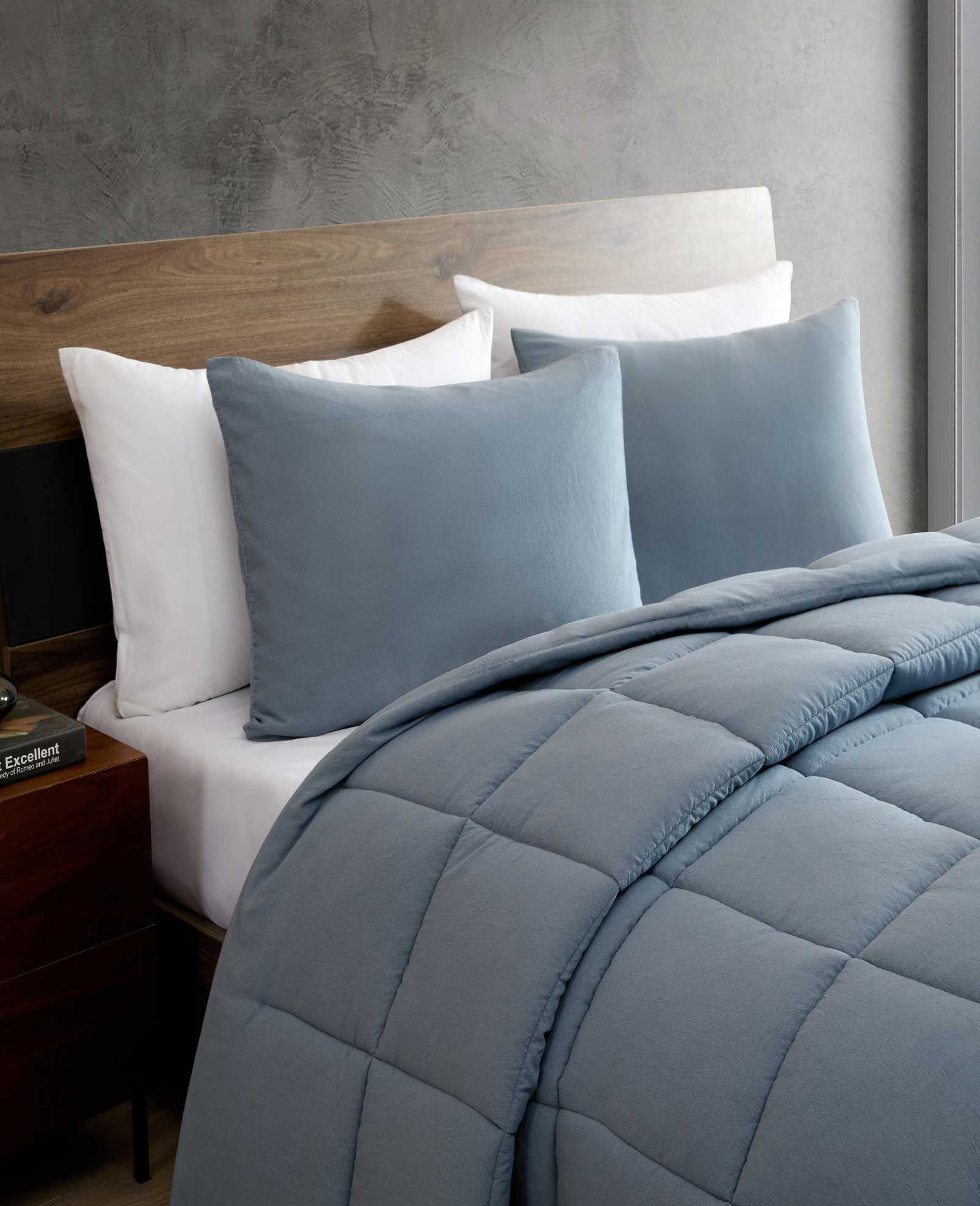 Stonewashed Solid Comforter Set - Image 4