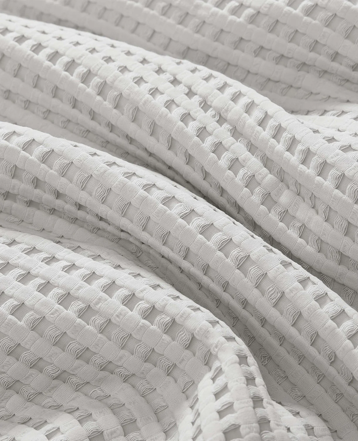 Reversible Solid Grey Waffle Comforter Set - Image 13