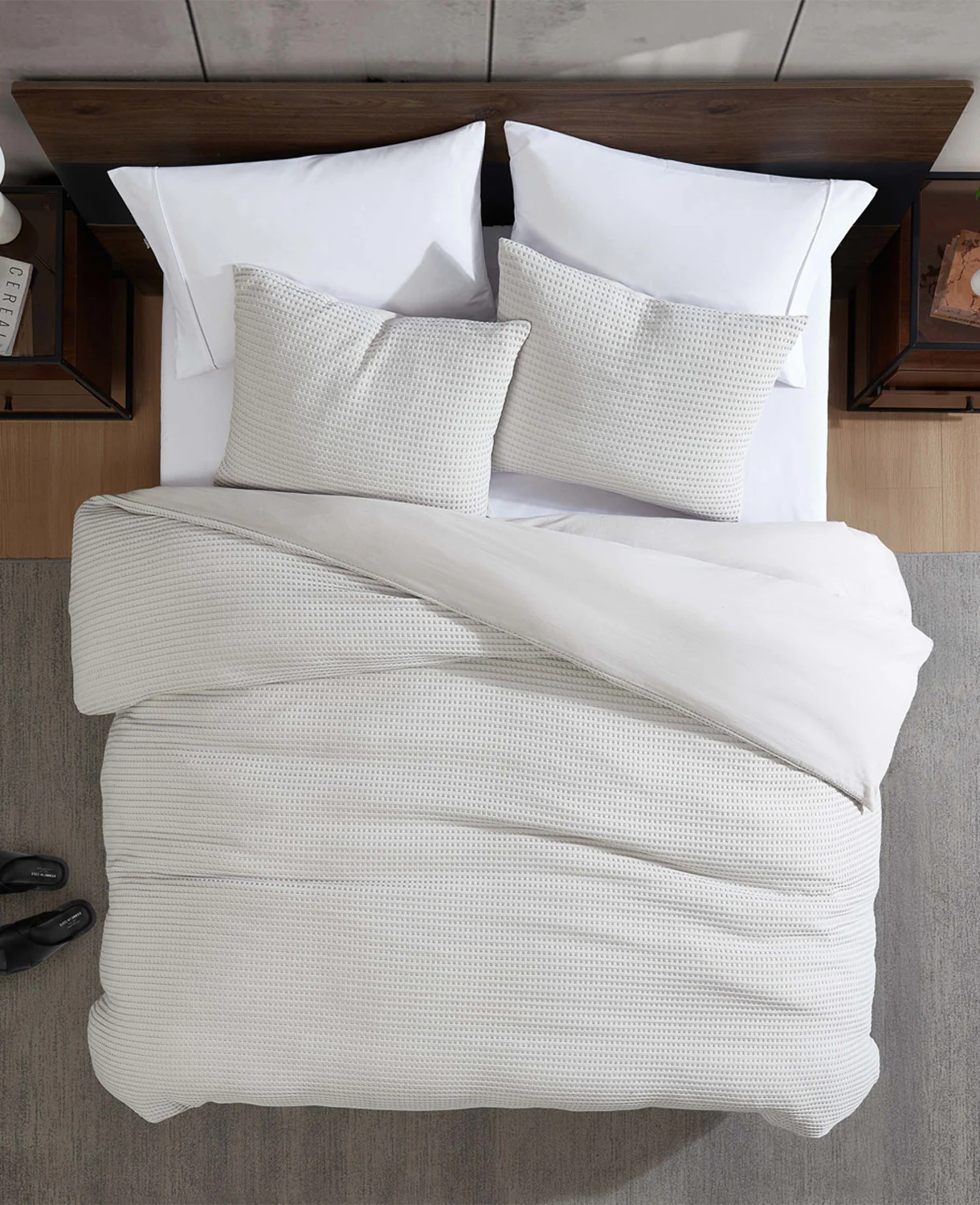 Reversible Solid Grey Waffle Comforter Set - Image 4