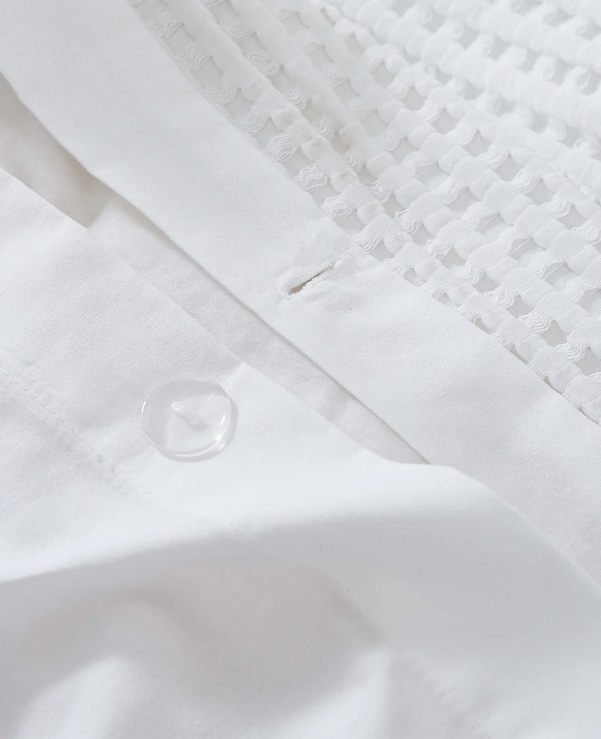 Reversible Solid White Waffle Comforter Set - Image 7