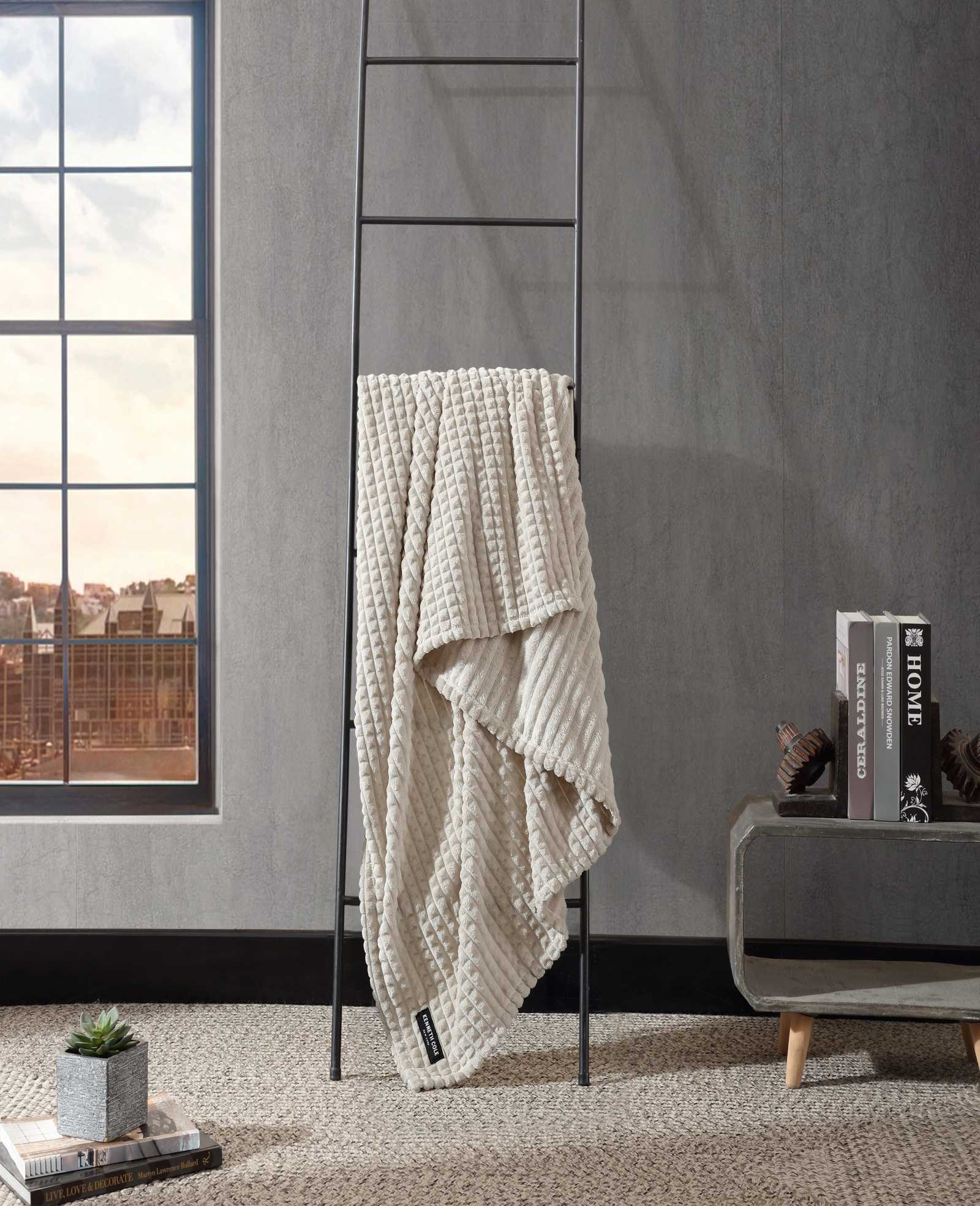 Textured Solid Throw Blanket - Image 3